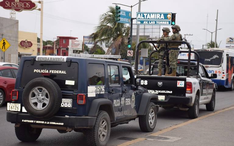 Polic a Federal mantiene caravanas para automovilistas El Sol de